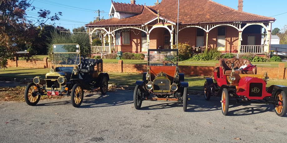 Veteran vehicles in Narrandera